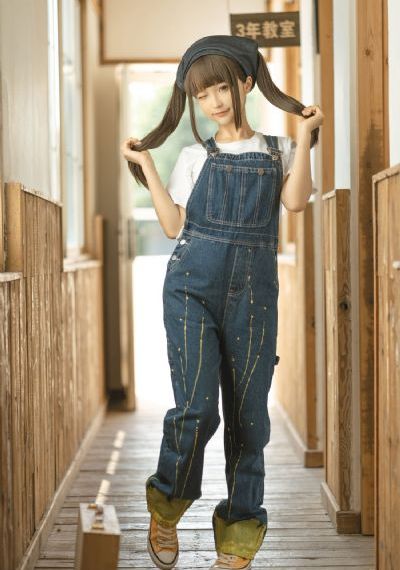 欧洲美女开放牲交视频视频在线播放_1080免费在线播放
