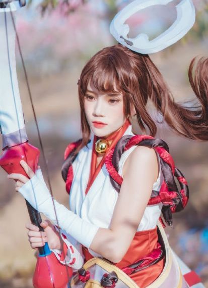 日韩乳神美女_国产剧神马影院在线