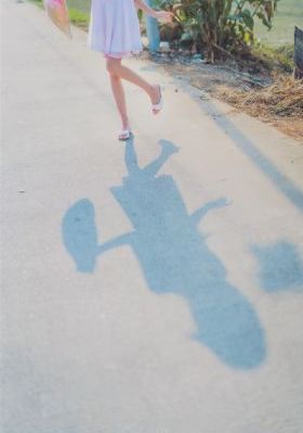 欧美酒吧美女图片_1080P最新电影在线观看